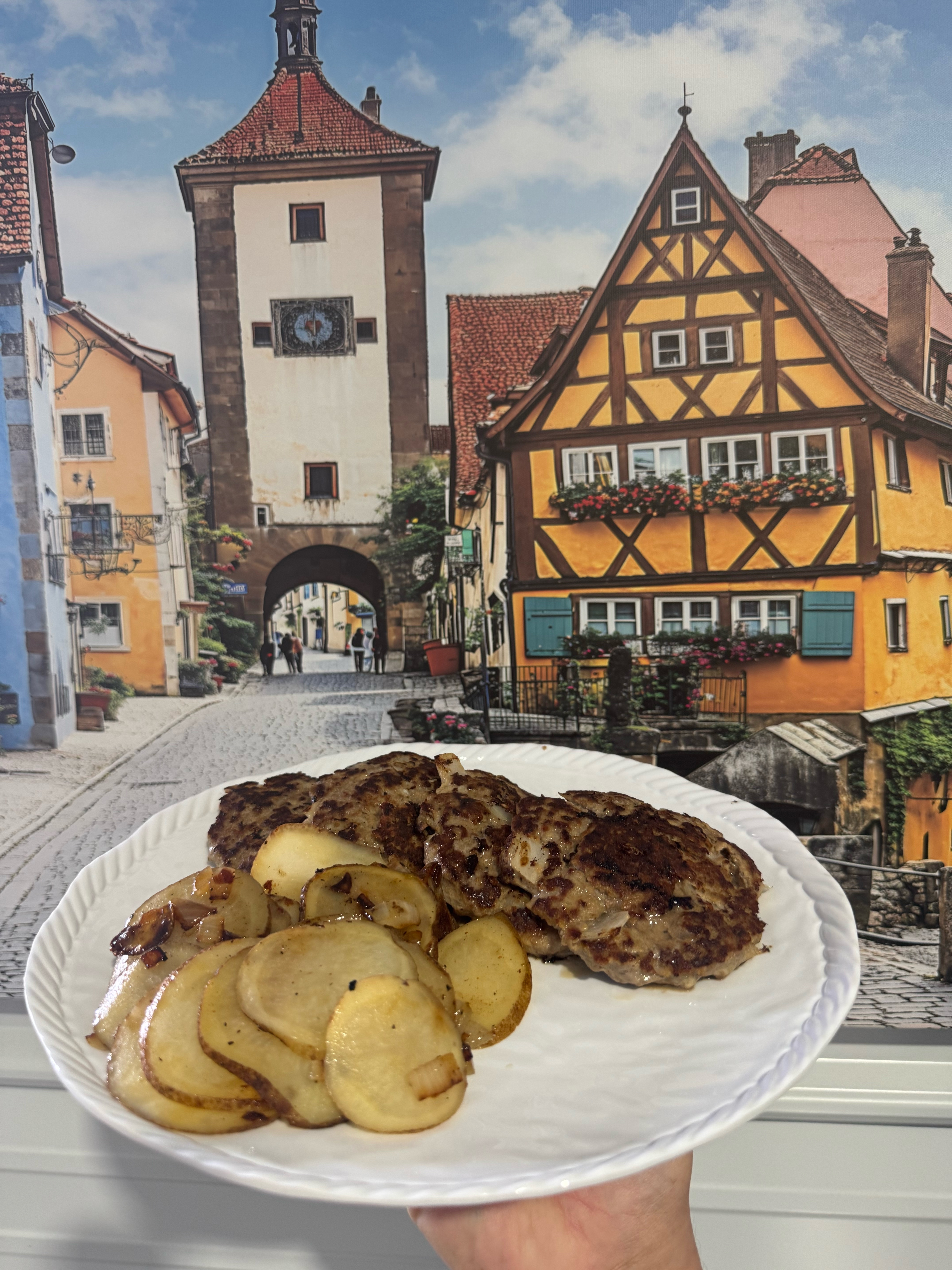 Frikadellen and Bratkartoffeln